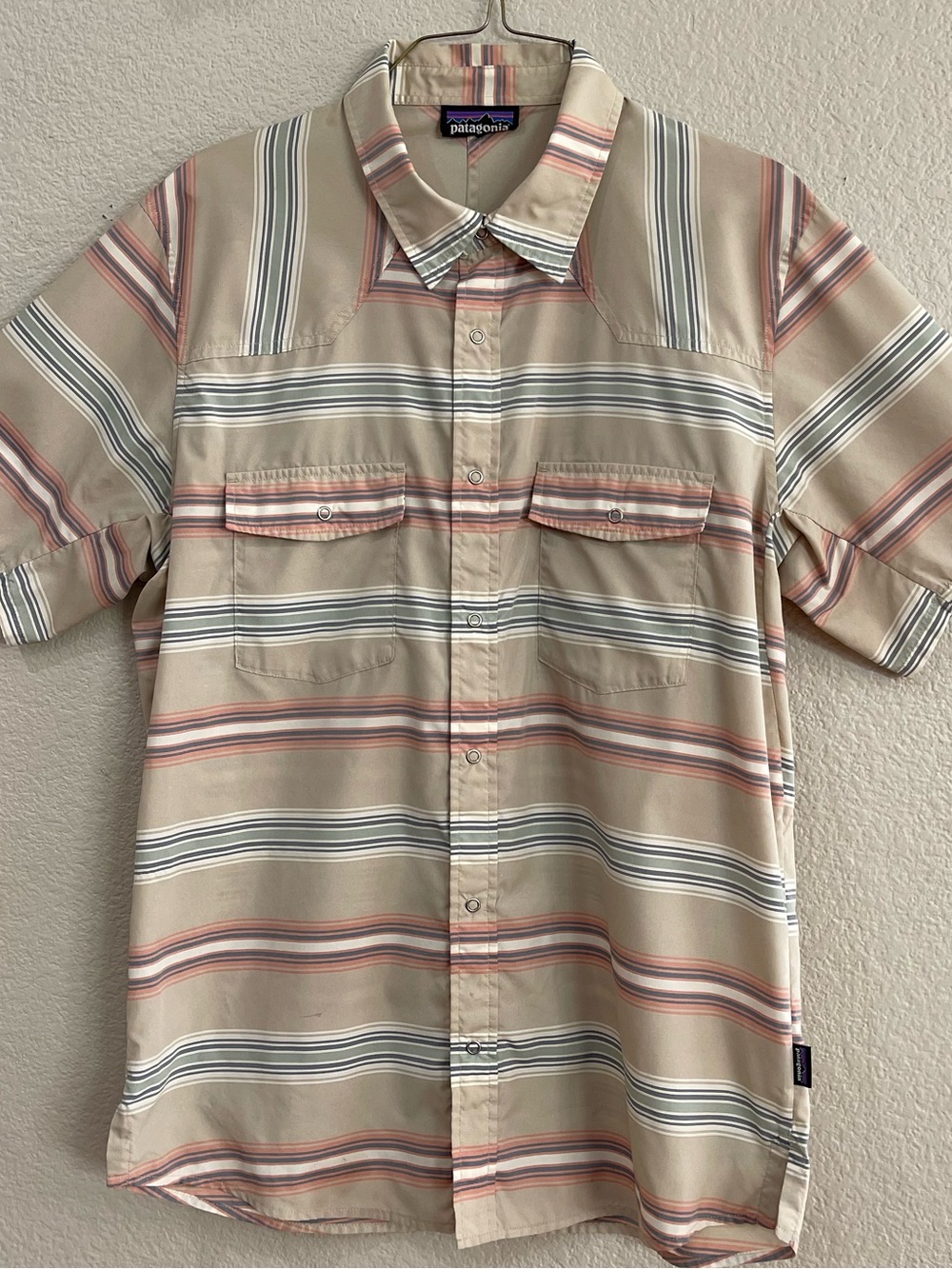 Patagonia Men’s Bandito Short Sleeve Button-Down Shirt
